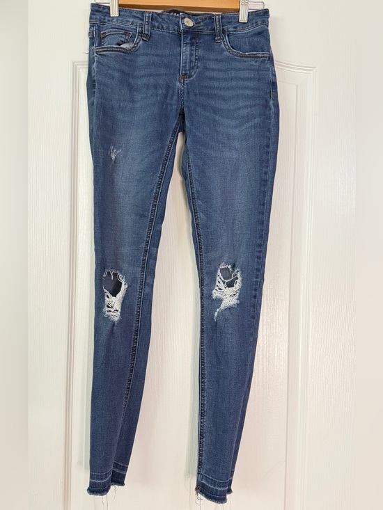 Prosperity Denim - Prosperity Distressed Skinny Jeans Raw Hem Stretch Denim Light Wash Size 26